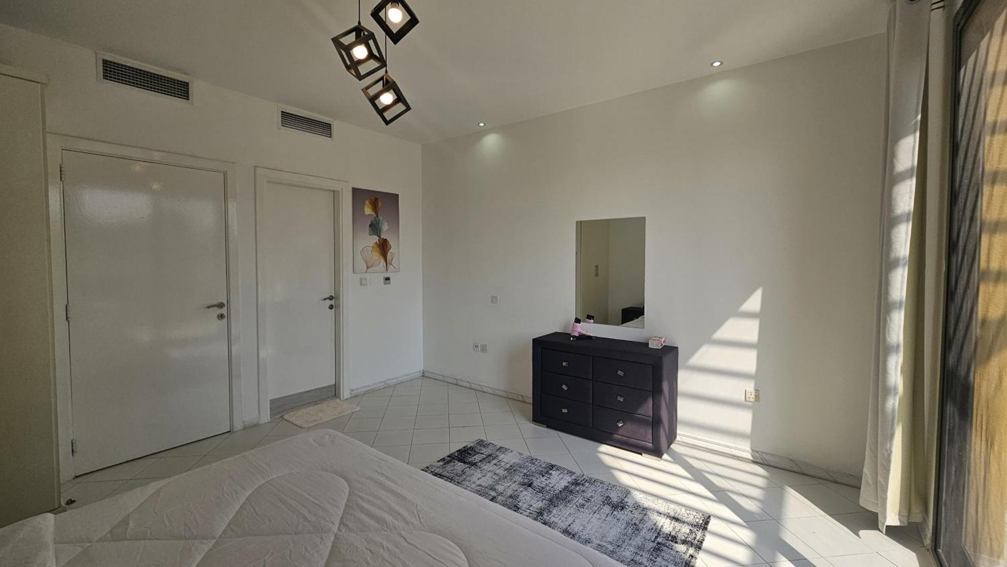 Вилла Spacious 3br Townhouse *
