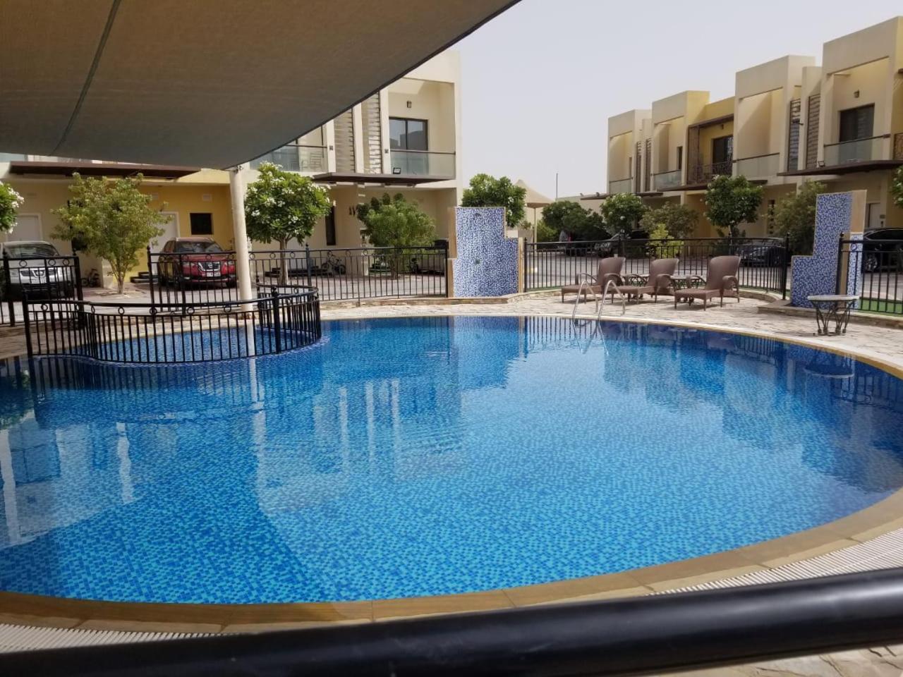 Spacious 3br Townhouse فيلة